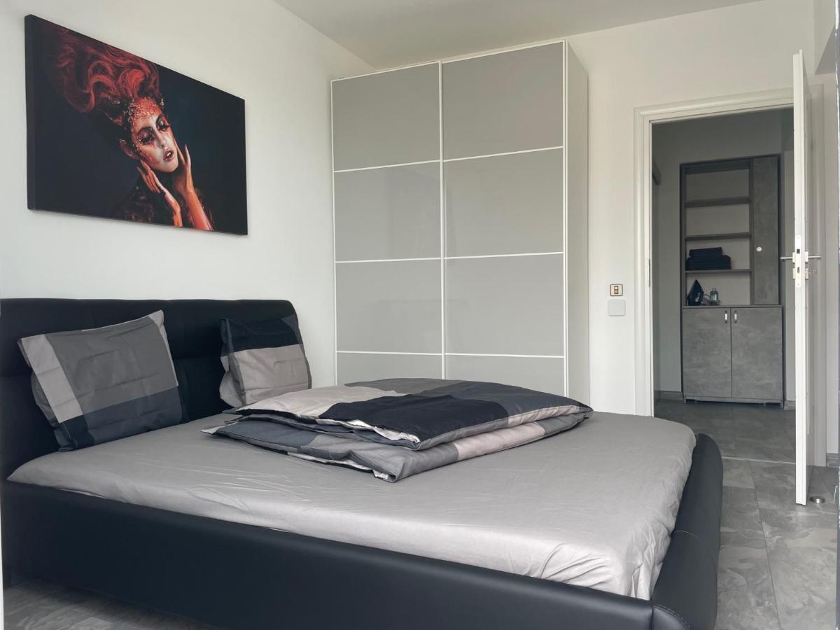 Apartment Marvelous 4 Penthouse Rooftop Terrace W14+w15