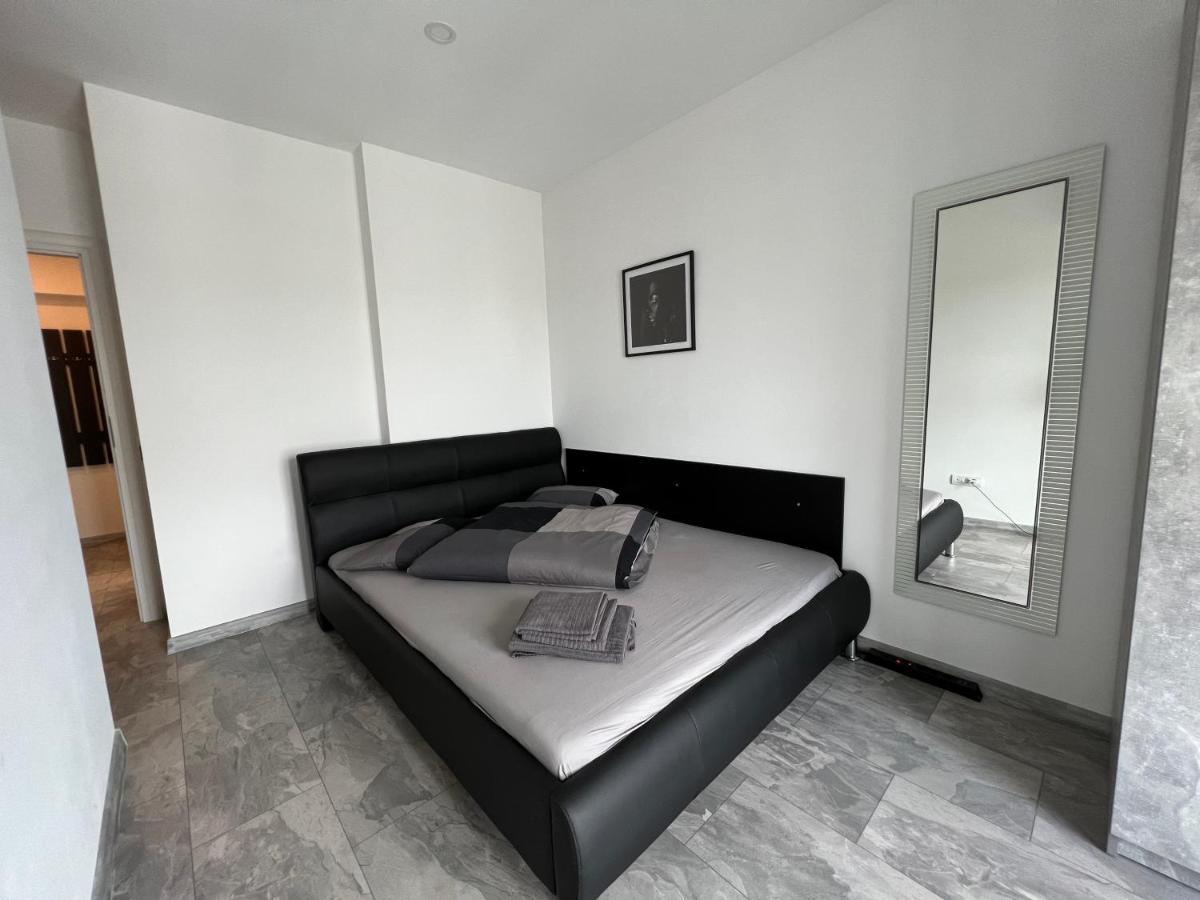 Marvelous 4 Penthouse Rooftop Terrace W14+w15 Apartment